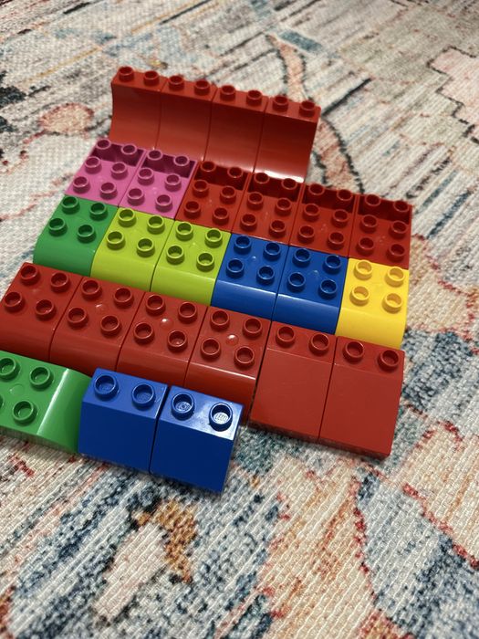 25 de piese lego duplo si 7 compatibile