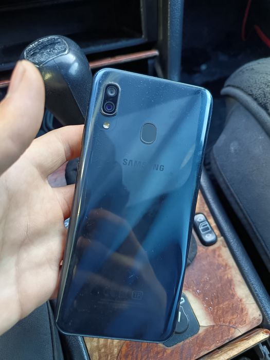 Самсунг А30 Самсунг А30