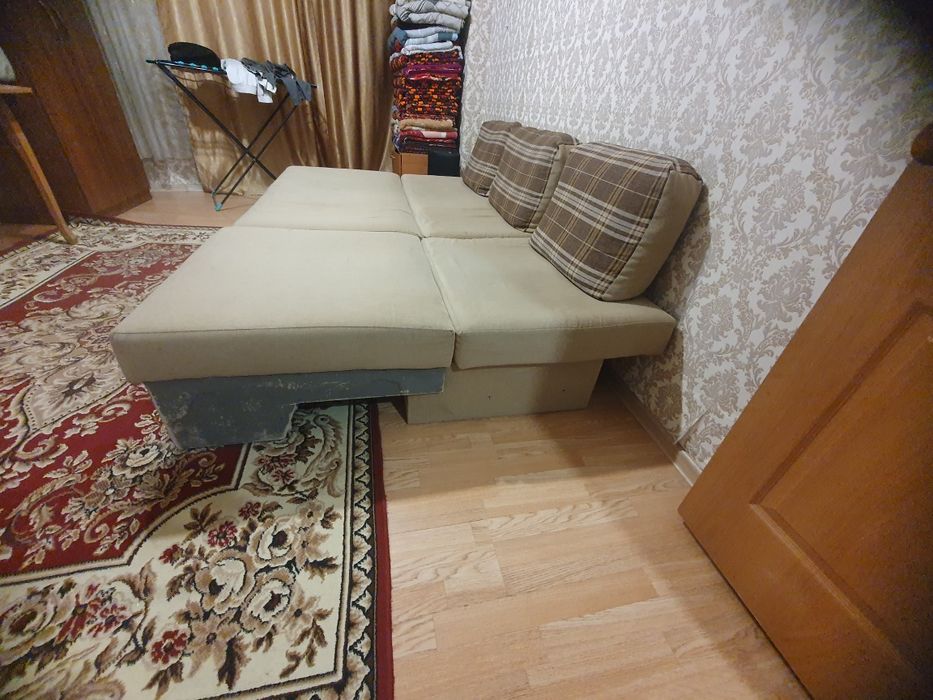 Диван большой раскладной  238*155