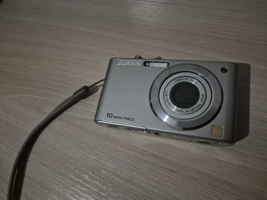 Panasonic dsc-f2