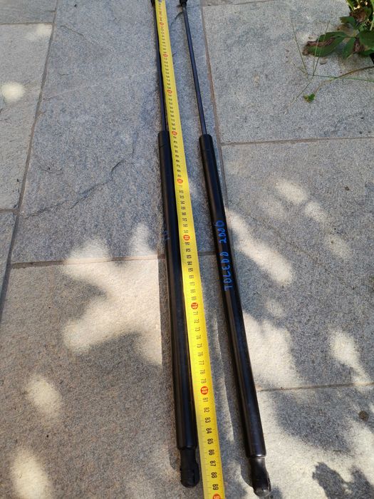 Армортисьори багажник за Сеат Толедо/ Seat Toledo Altea  2005--2009