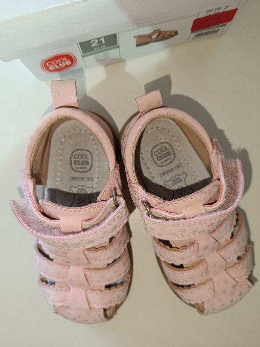 Sandale roz mărimea 21