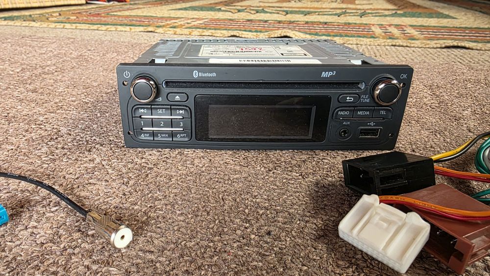 Radio cd, mp3, Bluetooth by Renault