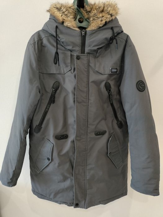 Продам куртку мужскую зимняя