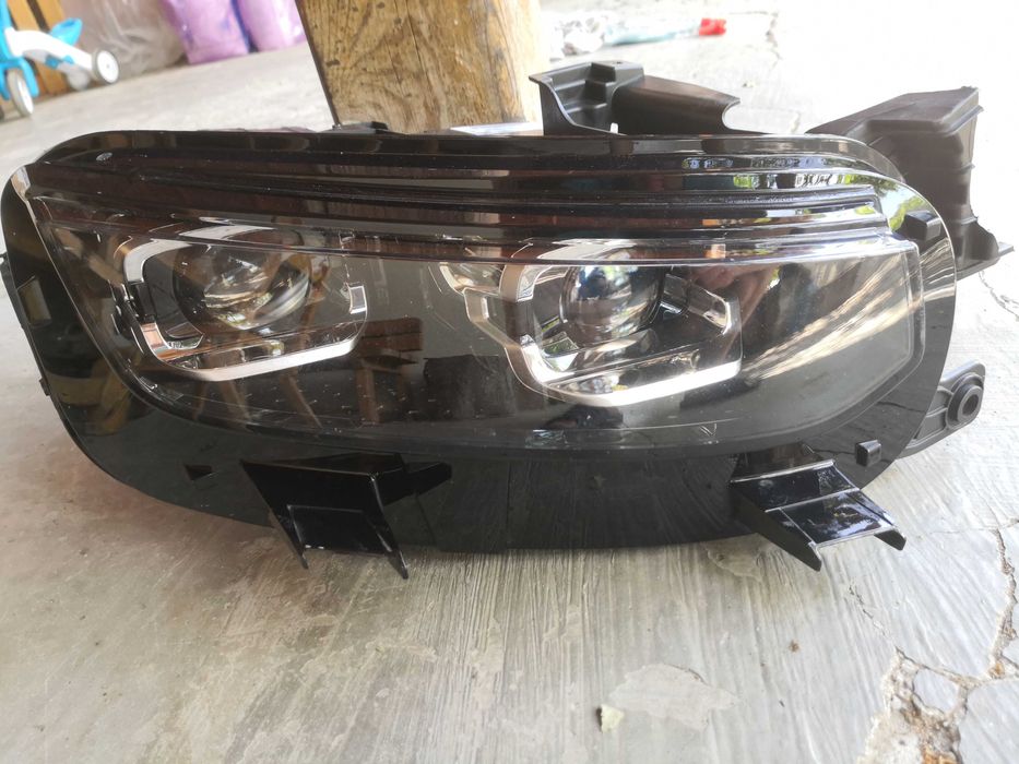 Фар Citroen C5 AIRCROSS FULL LED десен/Фар Ситроен Ц5 Оригинален