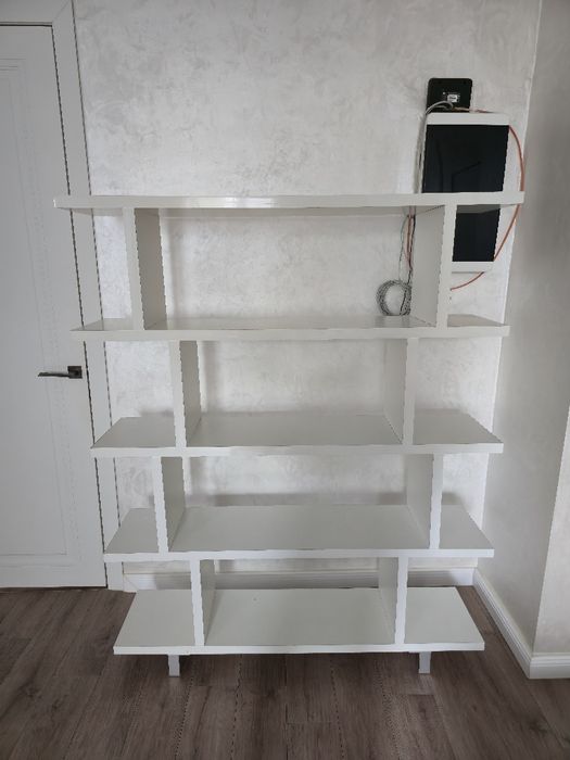 Продам полку для вещей