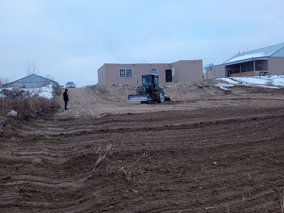 Уй сотилади . Кировда . 9 мактаб оркасинда. Зарафшон кучада