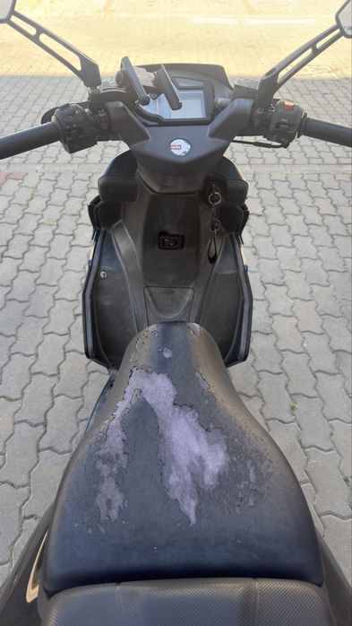 Scuter Aprilia SR 50