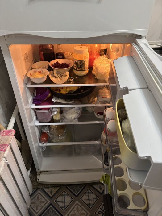 Продается холодильник