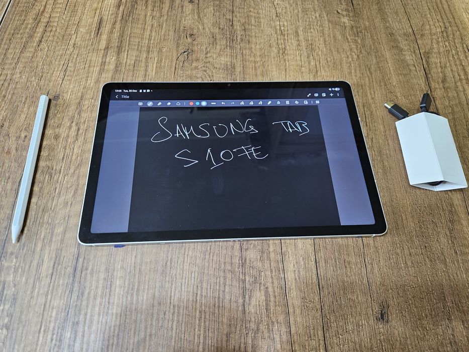 Samsung Tab S10 FE noua
