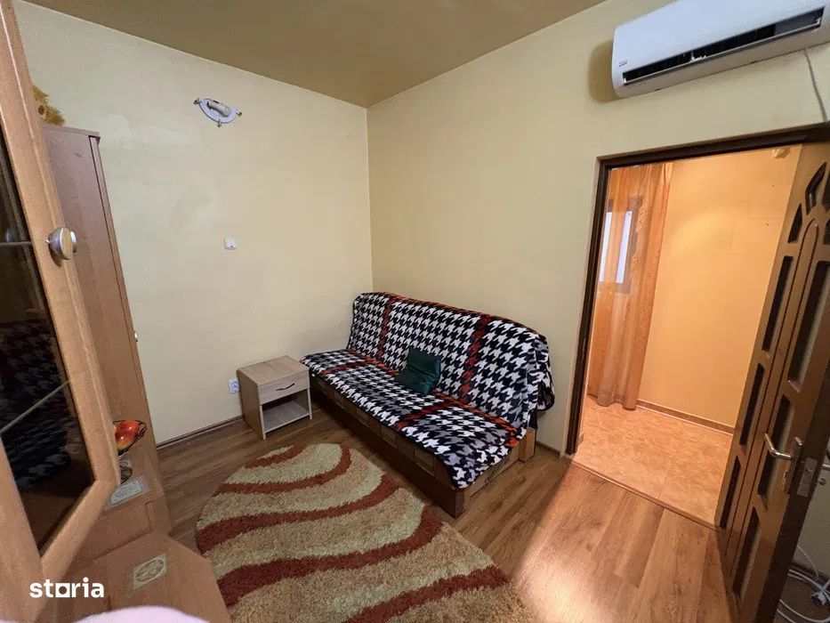 Casa 2 camere | Damaroaia | Curte 20mp |