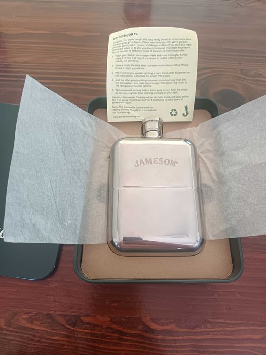 Продавам шишенце за алкохол JAMESON