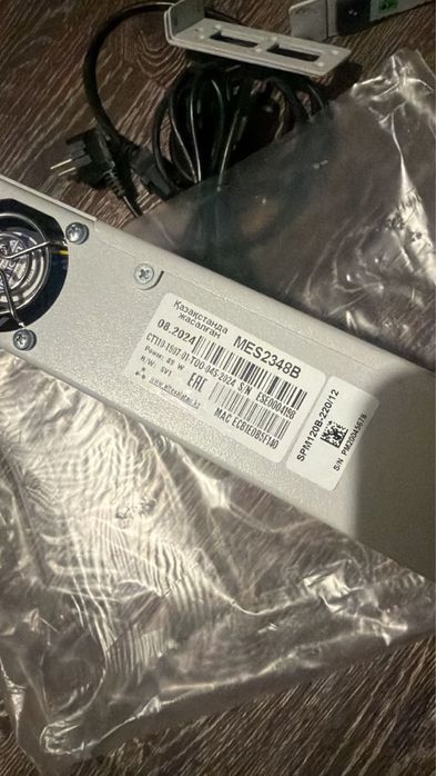 Комутатор 24,48 портов новые