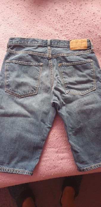 Vand blugi trei sferturi, copii firma H&M.