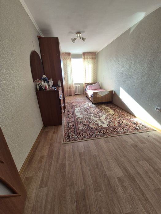 Екі бөлме үи сатылады