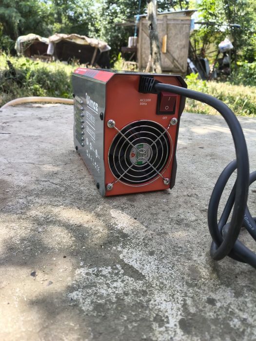 Aparat De Sudura ALMAZ 250A
