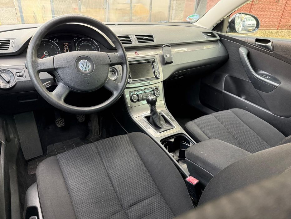 VOLKSWAGEN Passat 2010 — imagine 5