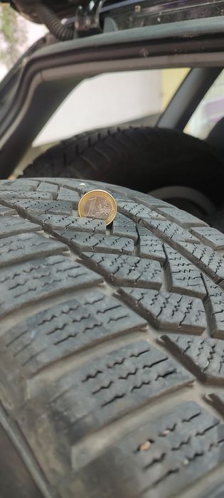 Оригинални Audi 16" джанти с гуми Continental 225/55 R16