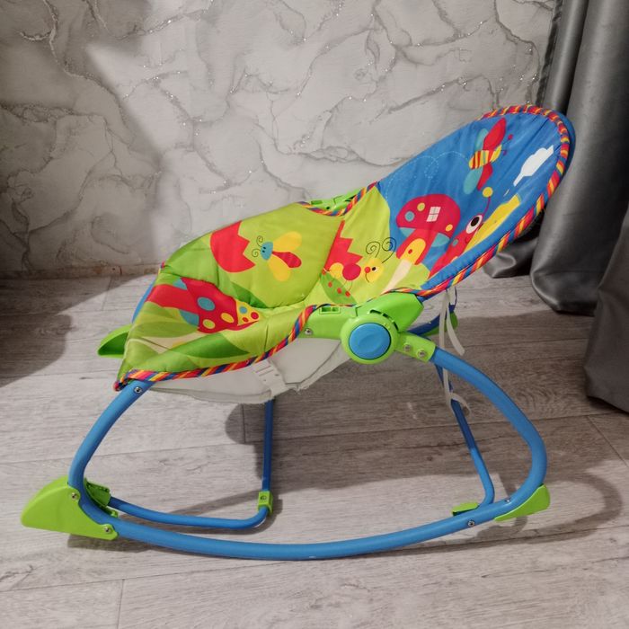 Продам шезлонг Fisher Price