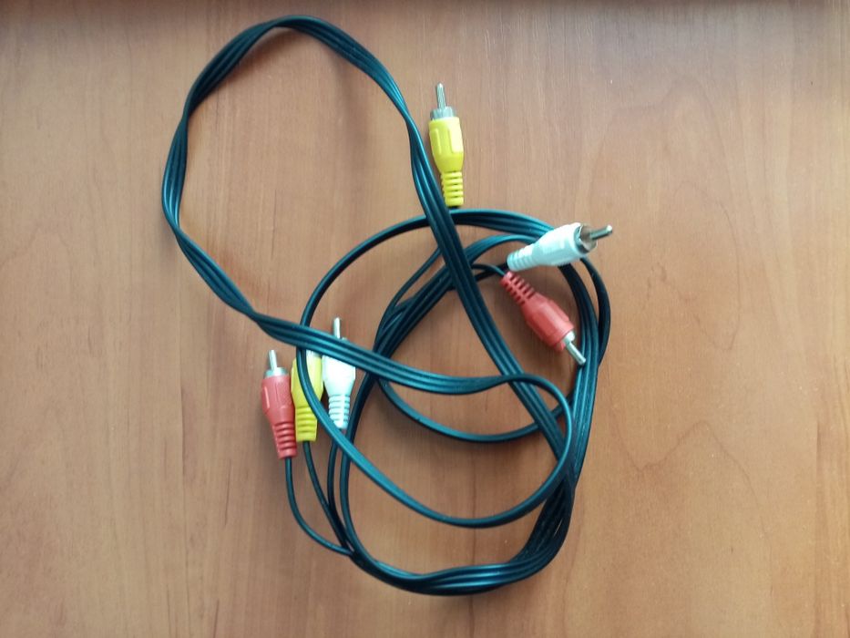 Аудио видео кабели 7 бр.