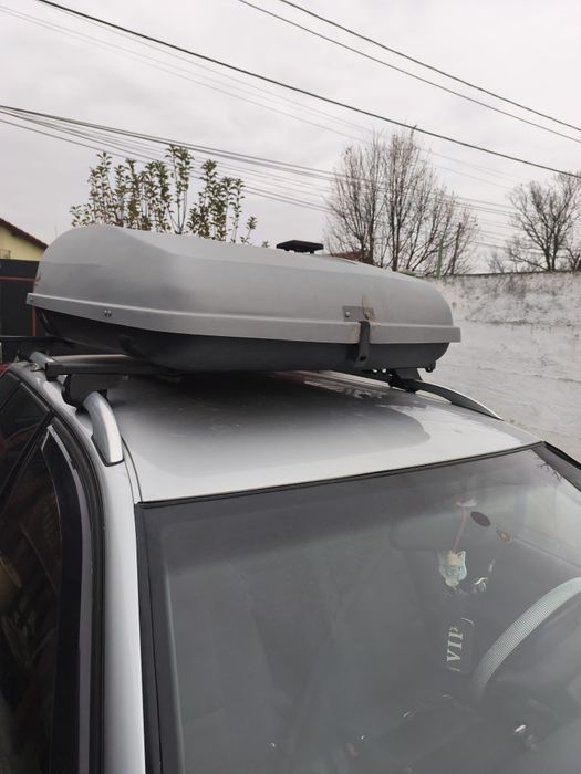 Portbagaj auto de plafon