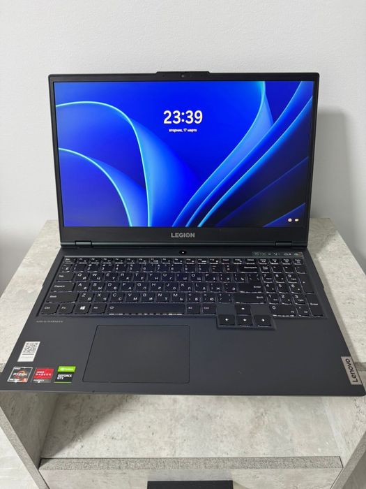 Lenovo legion 5 15arh05