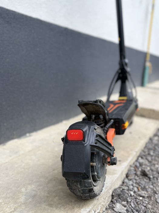 Vând Trotineta KuKirin G2 Pro model 2026
