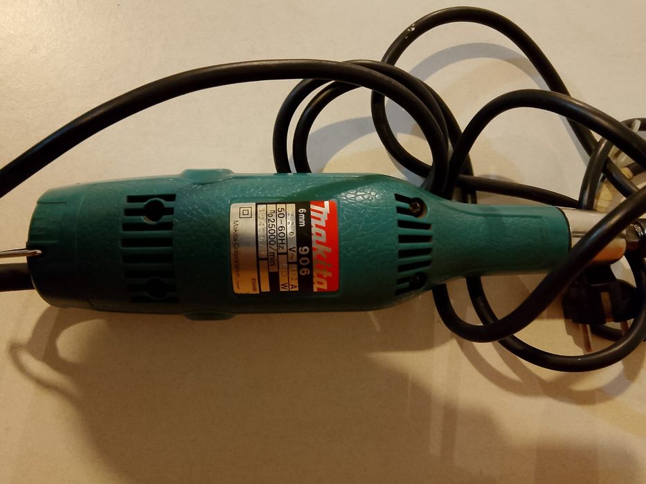 P0lizor drept MAKITA