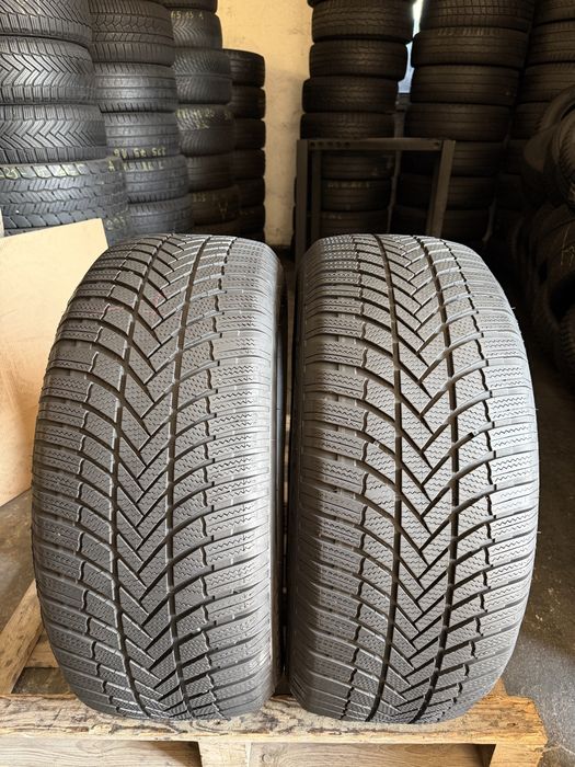 2 anvelope iarna 255/55/19 , Bridgestone , DOT 5123 , 6 mm