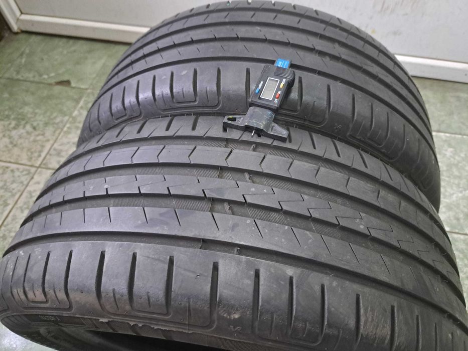 2 anvelope 205/50 R15 Vredestein