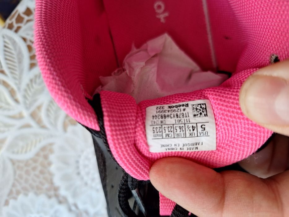 Маратонки Reebok, 37 номер