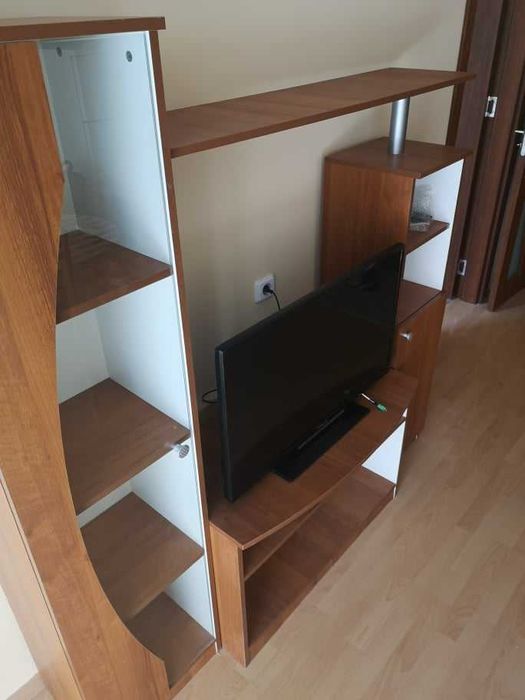 Дава се под наем Двустаен апартамент в Бургас, Лазур - 2001 кв.м за 230 € - Снимка #3