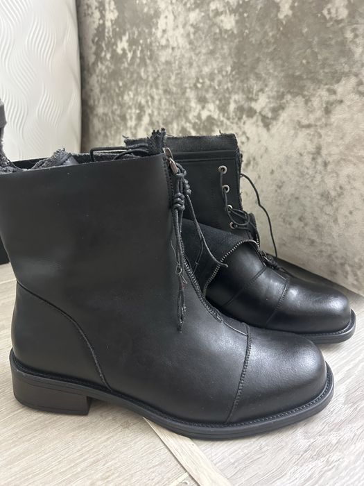 Черные мужчкие ботинки/сапоги