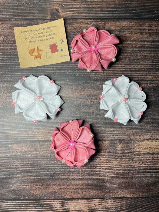 Бантики для волос в школу
