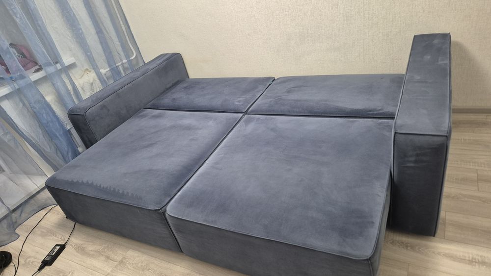 Продам диван в отличном состоянии