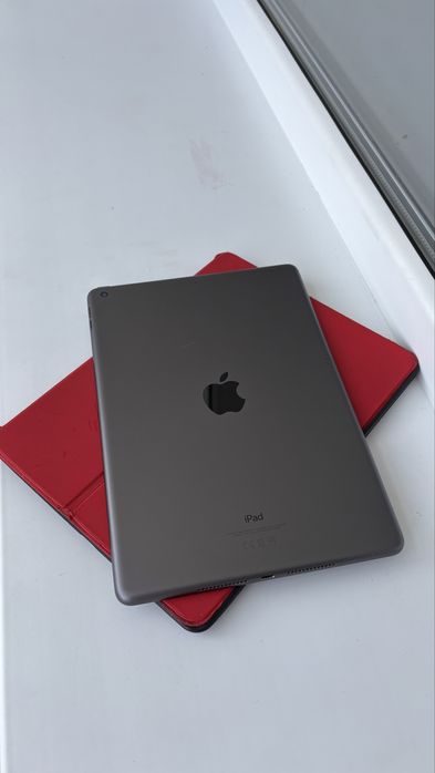 Продам iPad отличное состояние