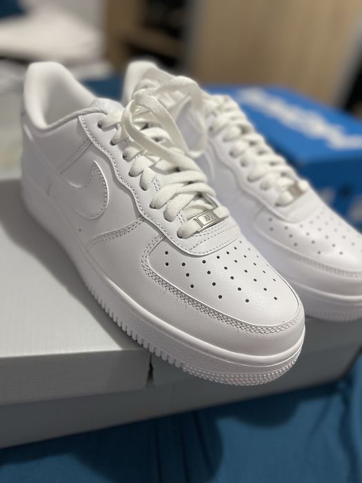 Adidasi Nike AIR FORCE 1