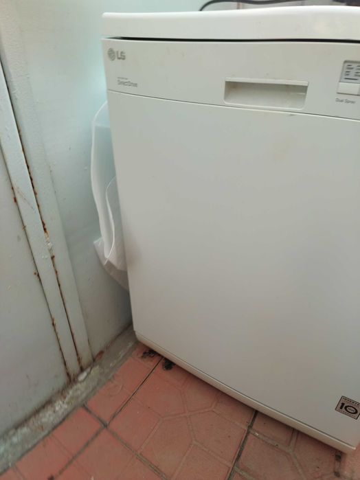 Посудомоечная машина LG.Б/У на запчасти