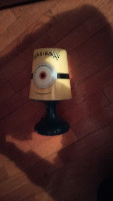 Lantrenă Minion de veghe