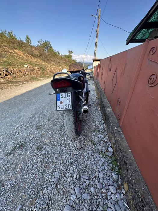 De vanzare! Honda F4