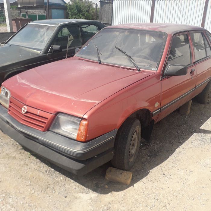 Продаю опель аскона