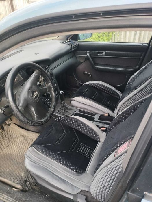 Продам машину Audi 100 c4