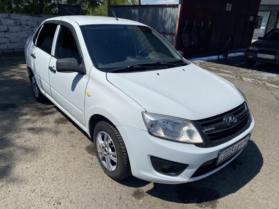 Лада гранта 2013 года