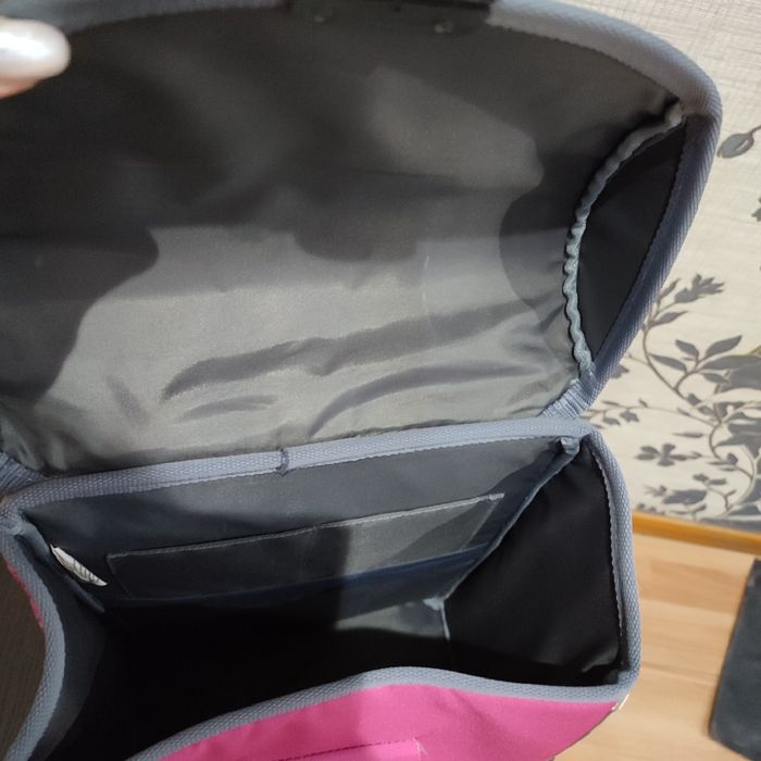 Продам школьный рюкзак