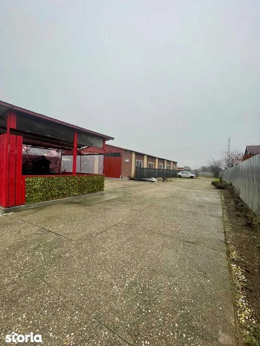 Casa de vanzare cu teren de 3000 mp,hala