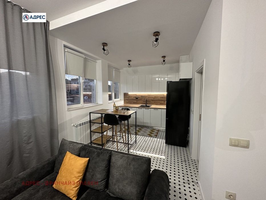 3-стаен в Плевен-Идеален център площ 91 цена 209000