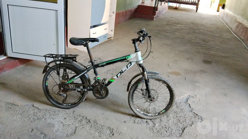 Velik umuman minilmagan faqat turgan