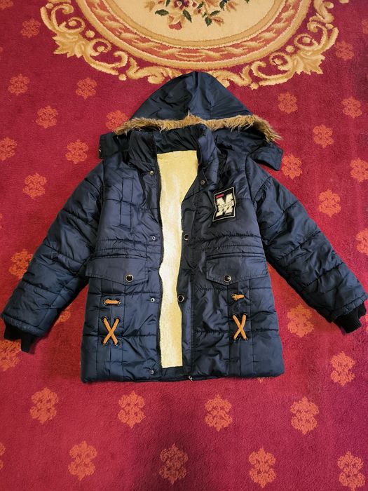 Детский начёсли иссиқ курткача сотилади