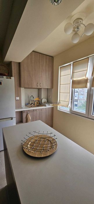 Продава се Двустаен апартамент в Пловдив, Въстанически - 47 кв.м за 1979 €/кв.м - Снимка #1