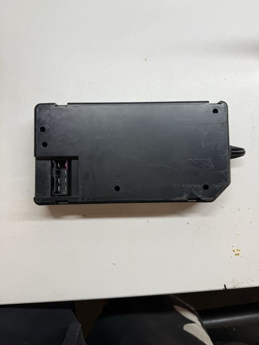 Body Control Unit (BCU) за Land Rover Discovery 2 (TD5/V8, около 1999–2002 г.).